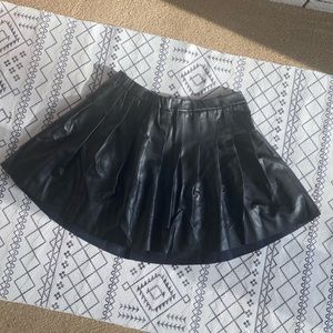 NWT Eloquii Faux Leather Pleated Skirt Size 16
